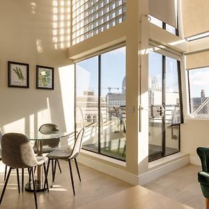 Penthouse Apartment